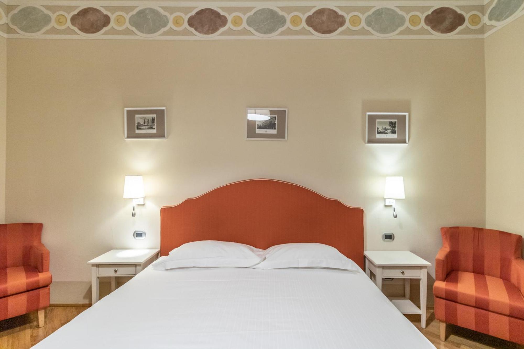 Casa Isolani Luxury Rooms Piazza Maggiore Болоня Екстериор снимка