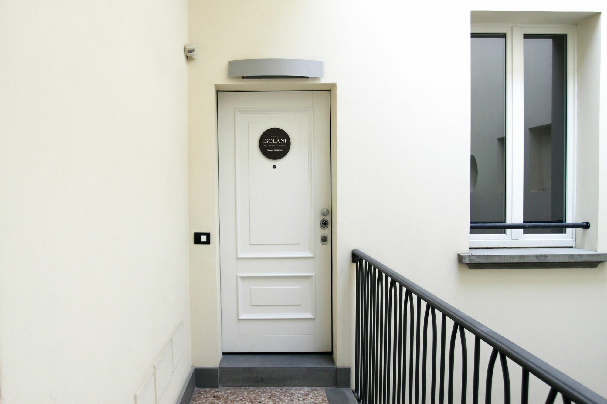 Casa Isolani Luxury Rooms Piazza Maggiore Болоня Екстериор снимка